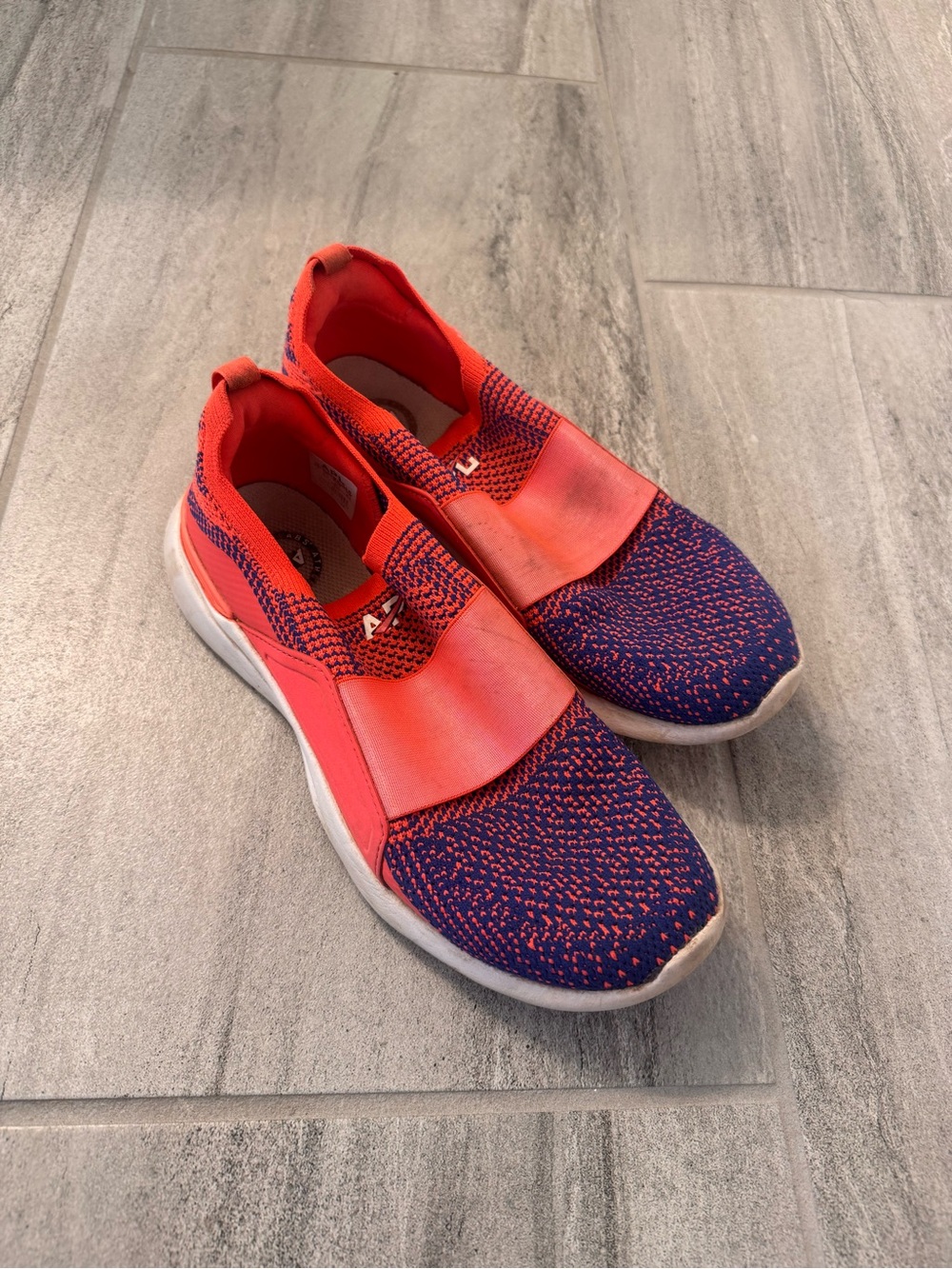 apl bliss sneakers